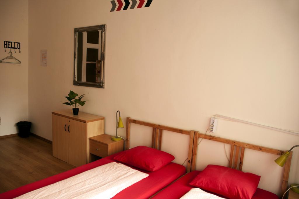 2Night Hostel Budapest Extérieur photo